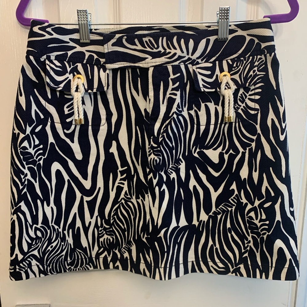 Lilly Pulitzer “Catching ZZZS” mini skirt